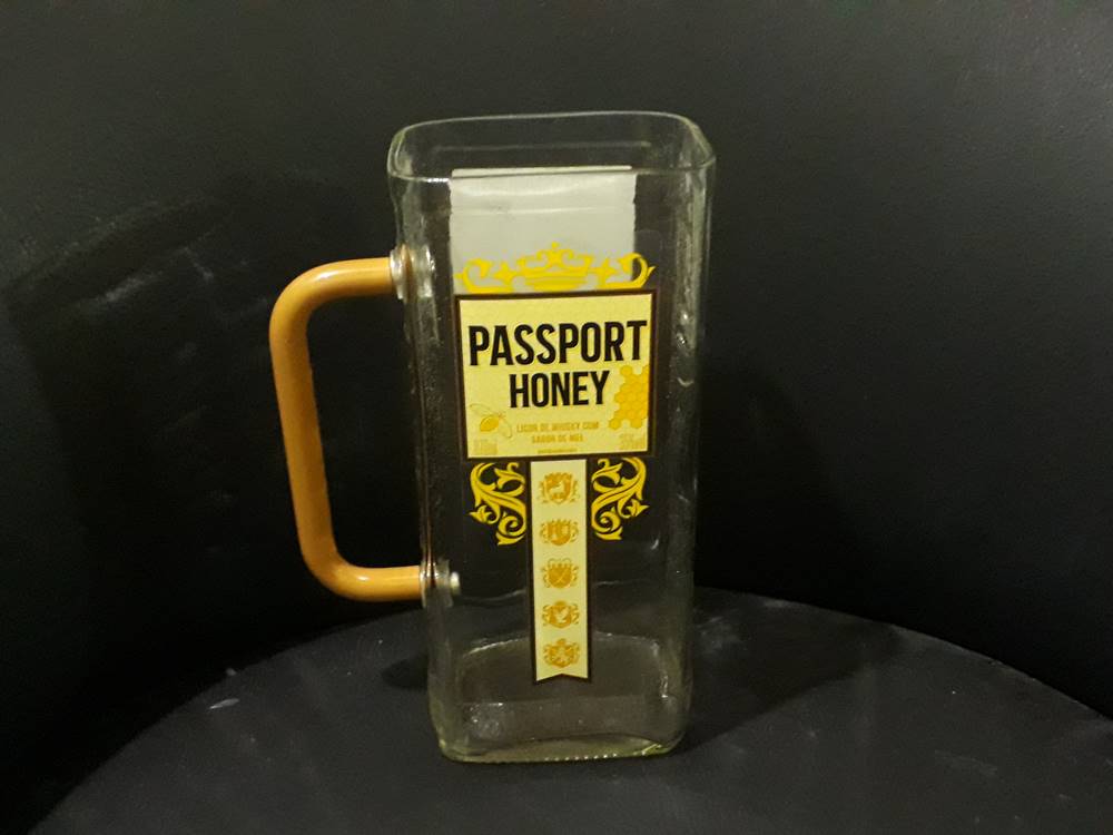Caneca Passport Mel com Alça Alumínio Marron - Imagem 2