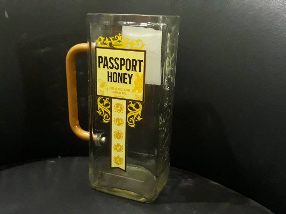 Caneca Passport Mel com Alça Alumínio Marron - Imagem 3
